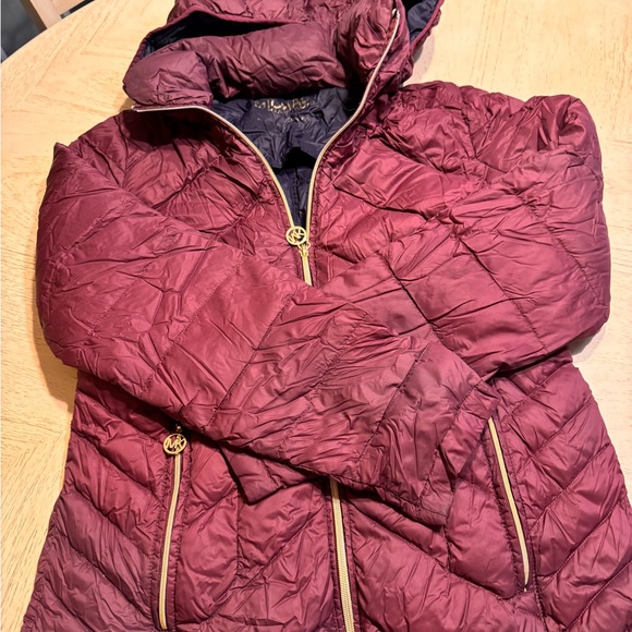 MICHAEL Michael Kors Burgundy Puffer Jacket - Picture 4 of 4